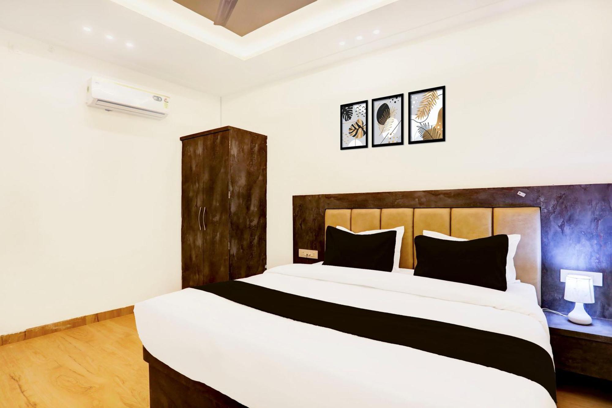Hotel Super Townhouse Balua Road Pahadiya Varanasi Esterno foto